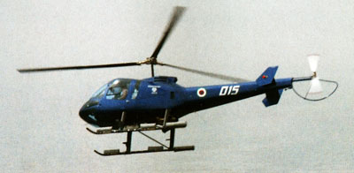 Enstrom 480B helikopter fra Ækvatorial-Guineas nationalgarde