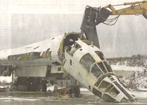 Tu-160 bombefly bliver destrueret